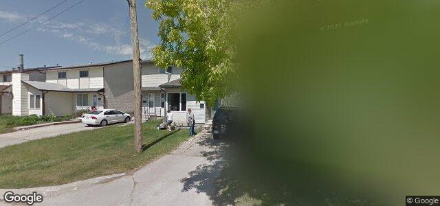 Larawan ng 17 Richfield Avenue sa Winnipeg, Manitoba