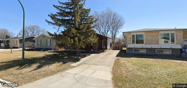 Larawan ng 174 Whitley Drive sa Winnipeg, Manitoba