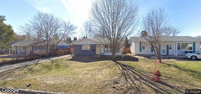 Larawan ng 18 Olivewood Crescent sa Winnipeg, Manitoba