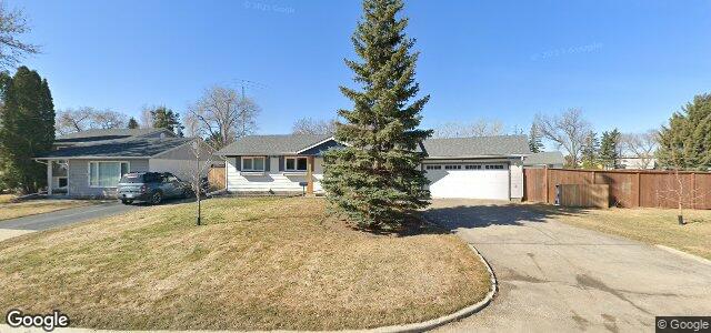 Larawan ng 2 Fennbark Place sa Winnipeg, Manitoba