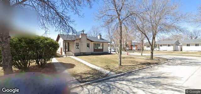 Larawan ng 2 Whitley Drive sa Winnipeg, Manitoba
