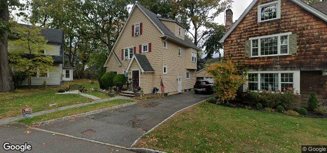 Larawan ng 205 Sterling Avenue sa Winnipeg, Manitoba