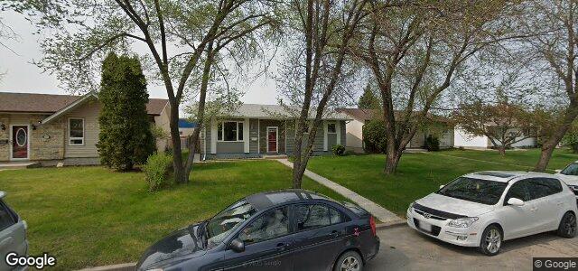 Larawan ng 205 Wales Avenue sa Winnipeg, Manitoba