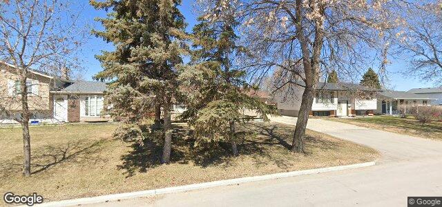 Larawan ng 205 Whitley Drive sa Winnipeg, Manitoba