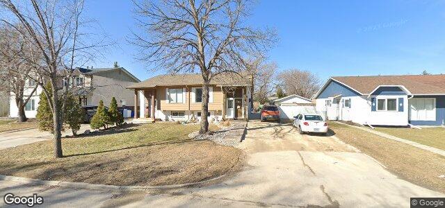Larawan ng 207 Knightsbridge Drive sa Winnipeg, Manitoba