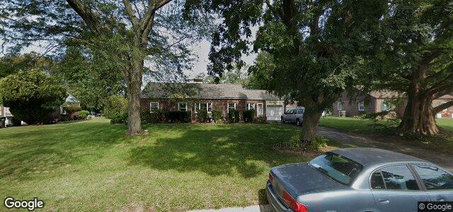 Larawan ng 207 Sterling Avenue sa Winnipeg, Manitoba