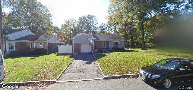 Larawan ng 208 Sterling Avenue sa Winnipeg, Manitoba