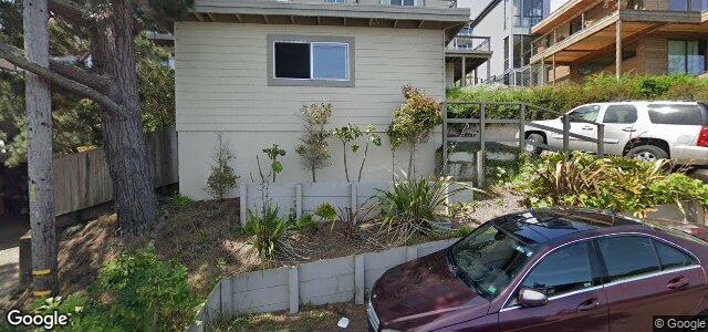 Larawan ng 210 Sterling Avenue sa Winnipeg, Manitoba