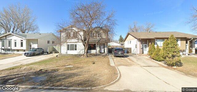 Larawan ng 213 Knightsbridge Drive sa Winnipeg, Manitoba