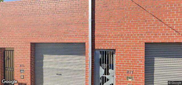 Larawan ng 215 Ashworth Street sa Winnipeg, Manitoba