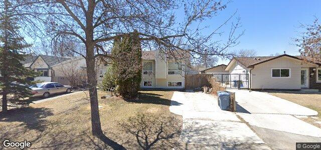 Larawan ng 236 Ashworth Street sa Winnipeg, Manitoba
