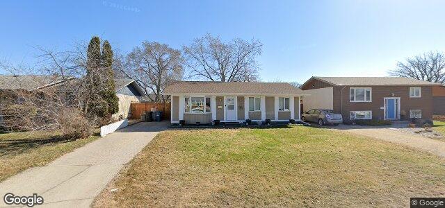 Larawan ng 251 Wakopa Street sa Winnipeg, Manitoba