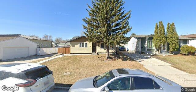 Larawan ng 260 Wakopa Street sa Winnipeg, Manitoba