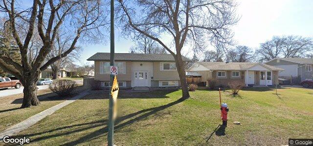 Larawan ng 27 Ashworth Street sa Winnipeg, Manitoba
