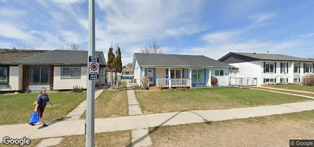 Larawan ng 281 Meadowood Drive sa Winnipeg, Manitoba