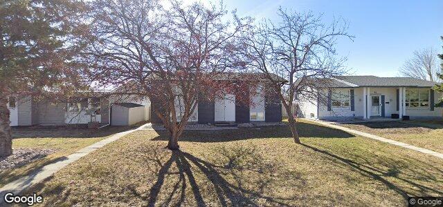 Larawan ng 30 Willowmeade Crescent sa Winnipeg, Manitoba