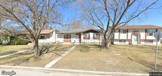 Larawan ng 305 Wales Avenue sa Winnipeg, Manitoba