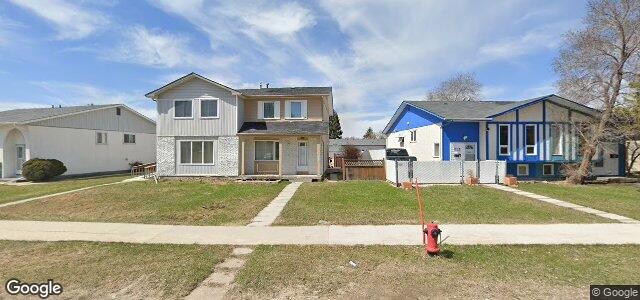 Larawan ng 309 Meadowood Drive sa Winnipeg, Manitoba