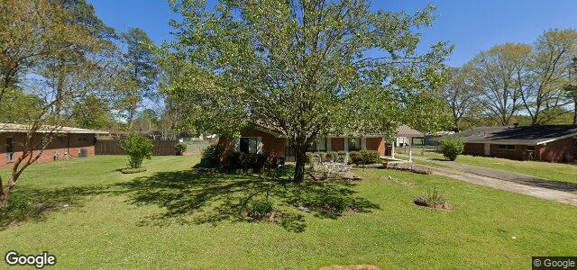 Larawan ng 315 Meadowood Drive sa Winnipeg, Manitoba