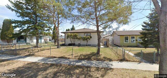 Larawan ng 32 Gosford Avenue sa Winnipeg, Manitoba