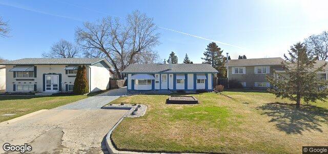 Larawan ng 34 Pembridge Bay sa Winnipeg, Manitoba