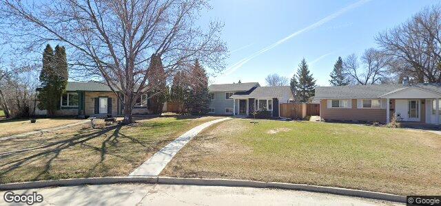 Larawan ng 34 Woodford Bay sa Winnipeg, Manitoba