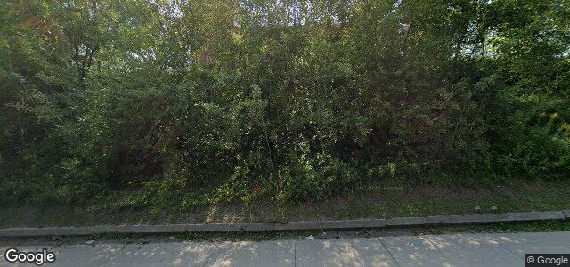 Larawan ng 350 Greenwood Avenue sa Winnipeg, Manitoba