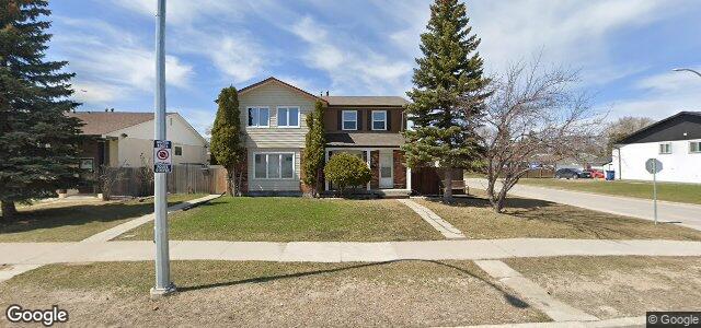 Larawan ng 361 Meadowood Drive sa Winnipeg, Manitoba