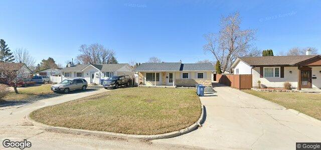 Larawan ng 38 Olivewood Crescent sa Winnipeg, Manitoba