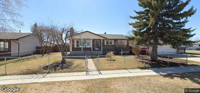 Larawan ng 400 Wales Avenue sa Winnipeg, Manitoba