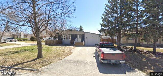 Larawan ng 42 Whitley Drive sa Winnipeg, Manitoba