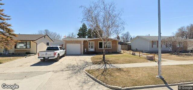 446 Woodydell Avenue（加拿大曼尼托巴省溫尼伯市）房屋照片