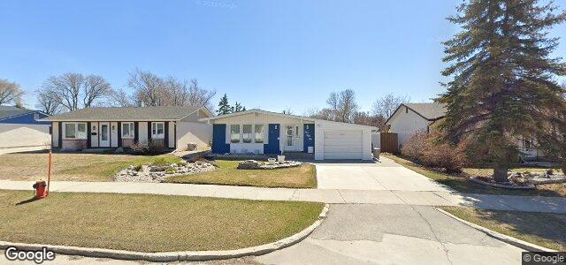 Larawan ng 454 Woodydell Avenue sa Winnipeg, Manitoba