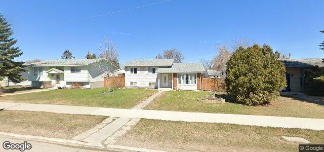 Larawan ng 457 Meadowood Drive sa Winnipeg, Manitoba