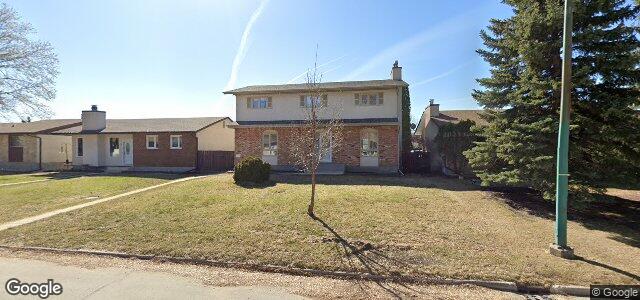 Larawan ng 46 Dells Crescent sa Winnipeg, Manitoba