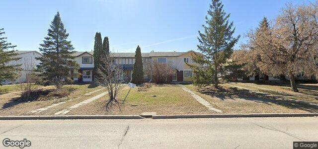 Larawan ng 478 Meadowood Drive sa Winnipeg, Manitoba