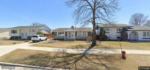 Larawan ng 482 Woodydell Avenue sa Winnipeg, Manitoba
