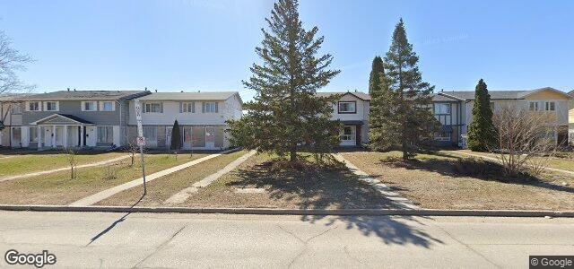 Larawan ng 486 Meadowood Drive sa Winnipeg, Manitoba