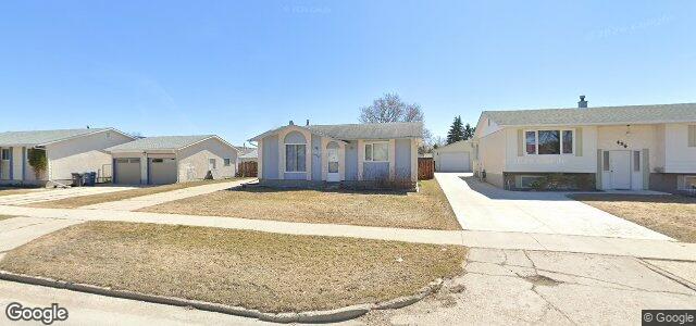 Larawan ng 490 Woodydell Avenue sa Winnipeg, Manitoba