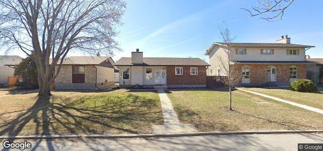 Larawan ng 50 Dells Crescent sa Winnipeg, Manitoba