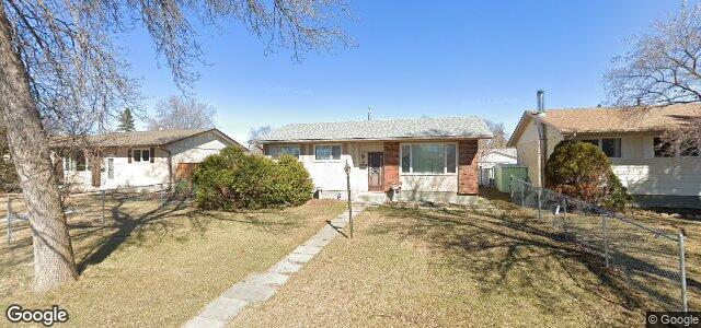 Larawan ng 55 Dells Crescent sa Winnipeg, Manitoba