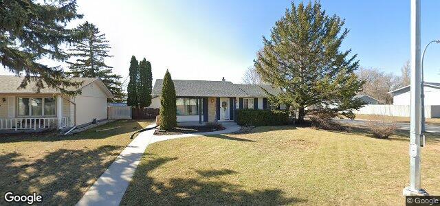 Larawan ng 58 Pembridge Bay sa Winnipeg, Manitoba