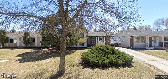 Larawan ng 6 Brixford Crescent sa Winnipeg, Manitoba