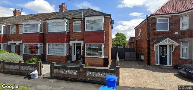 Larawan ng 61 Bernadette Avenue sa Winnipeg, Manitoba