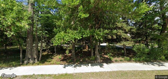 Larawan ng 649 St Anne'S Road sa Winnipeg, Manitoba