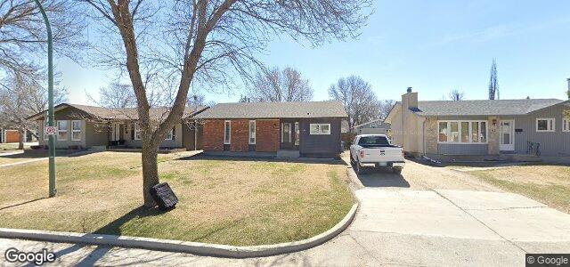 Larawan ng 66 Hawkins Crescent sa Winnipeg, Manitoba