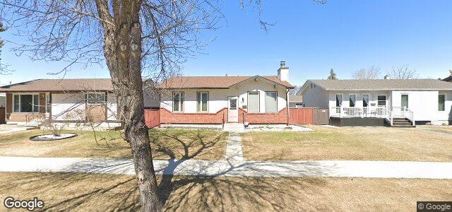 Larawan ng 67 Hawkins Crescent sa Winnipeg, Manitoba