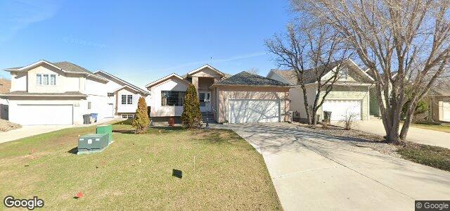 Larawan ng 67 Sterling Avenue sa Winnipeg, Manitoba