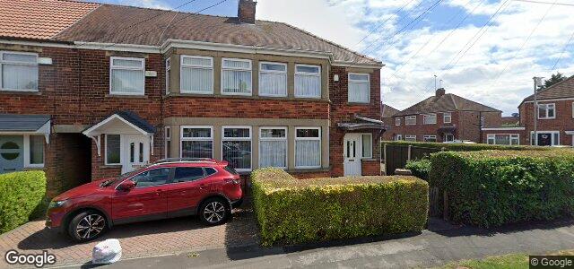 Larawan ng 69 Bernadette Avenue sa Winnipeg, Manitoba