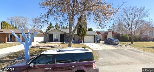 Photo of 70 Grassington Bay in Winnipeg, Manitoba